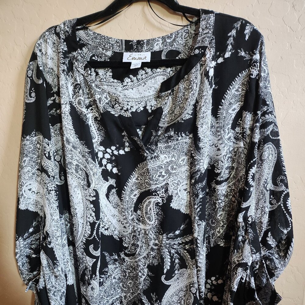 Simply Emma Women's 3X Paisley pullover Tunic Blouse Shirt with Roll Tab sleeves
